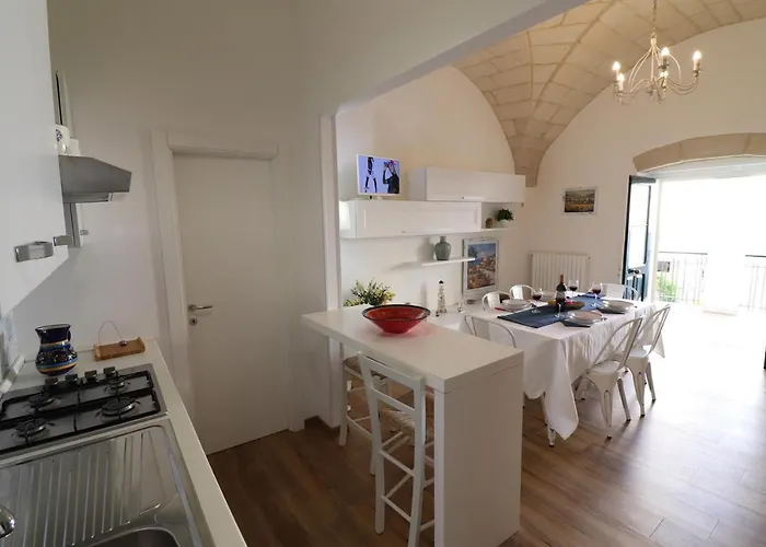 Casa Glenda 아파트